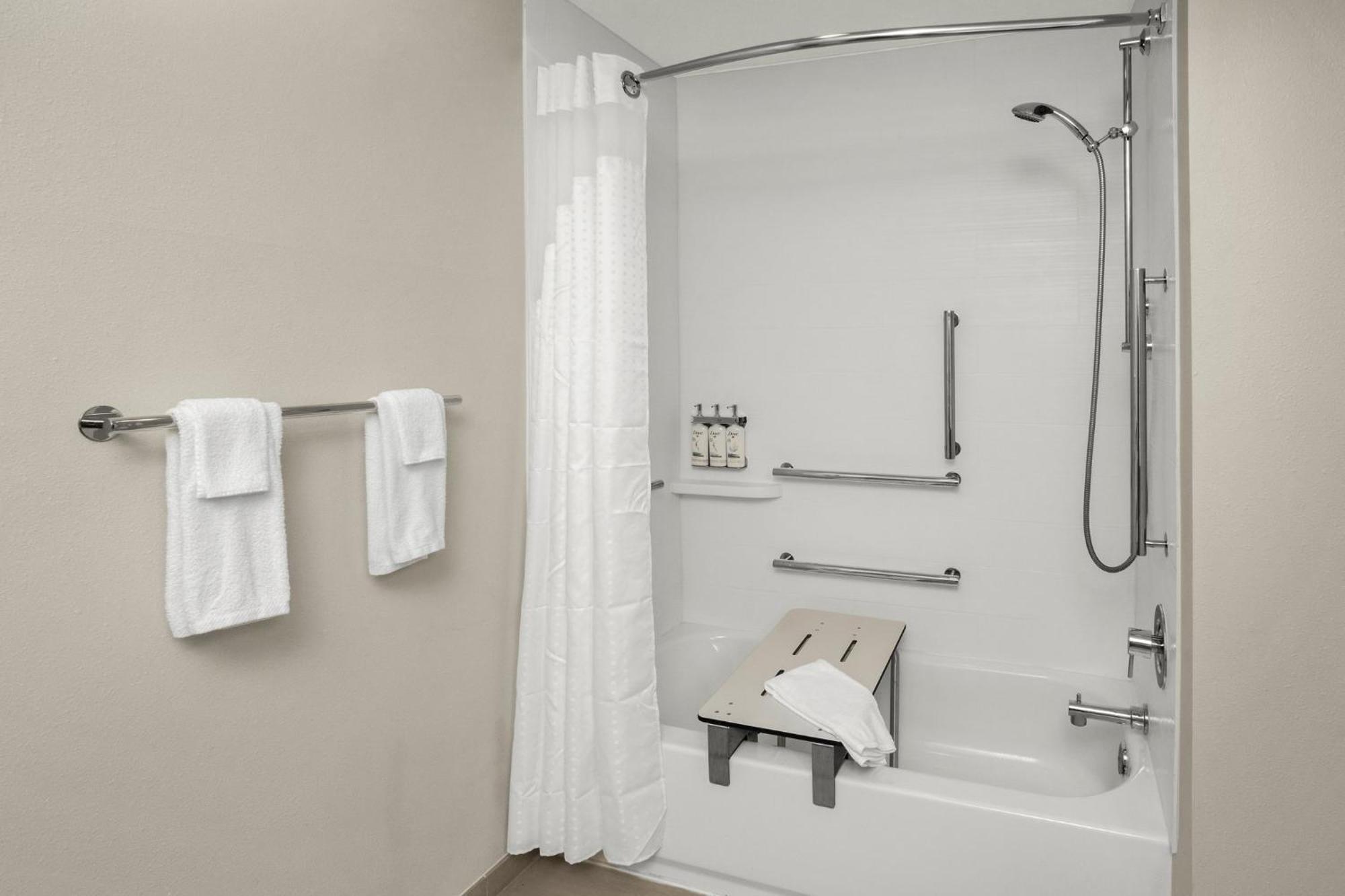 Holiday Inn Express - Hattiesburg West - Univ Area Eksteriør bilde